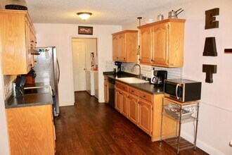 6133 9th St in Lubbock, TX - Foto de edificio - Building Photo