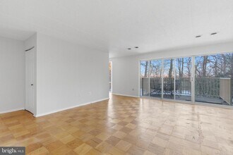 2614 Fort Farnsworth Rd in Alexandria, VA - Building Photo - Building Photo