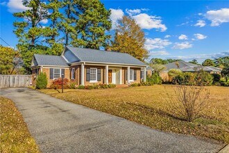 2706 Huntington Rd in Fayetteville, NC - Building Photo - Building Photo