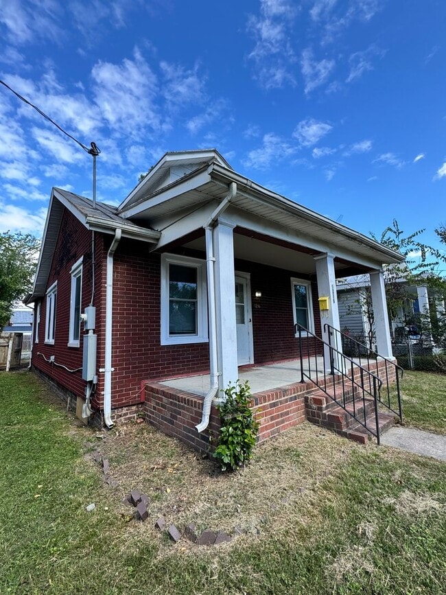 1216 N 38th St in Richmond, VA - Building Photo - Building Photo