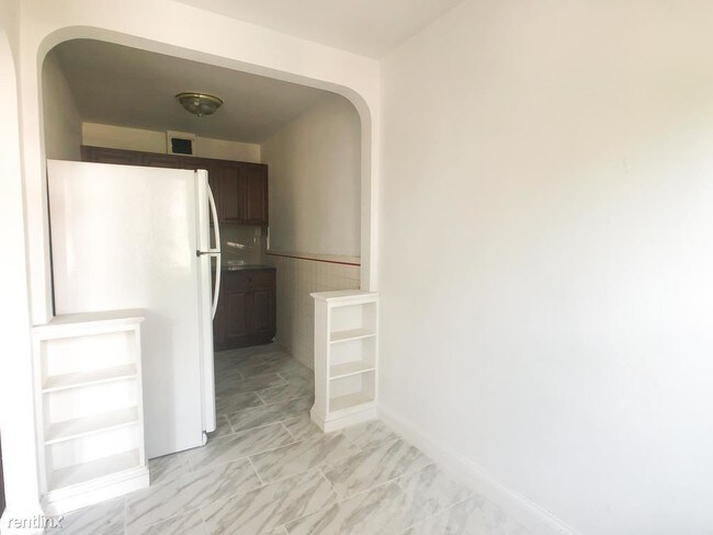 105 St Laurence Rd in Upper Darby Township, PA - Building Photo - Building Photo