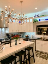 124 Driftwood St in Marina Del Rey, CA - Building Photo - Building Photo