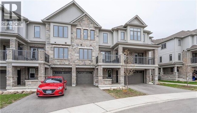 property at 115 S Creek Dr
