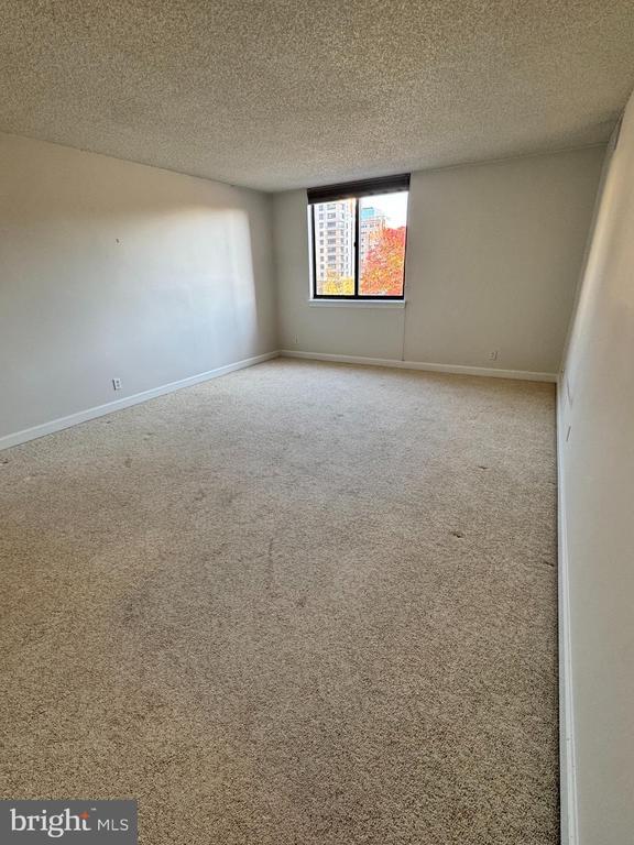 3800 Fairfax Dr in Arlington, VA - Building Photo - Building Photo