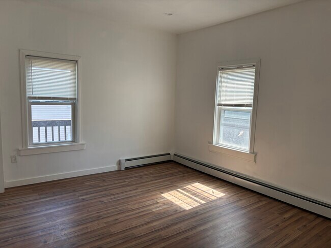 26 Armington St, Unit 2 in Boston, MA - Building Photo - Building Photo