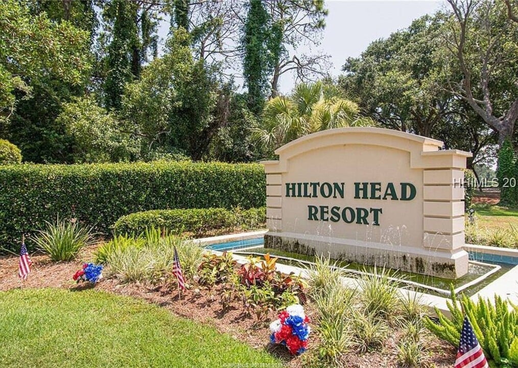 663 William Hilton Pkwy in Hilton Head Island, SC - Building Photo