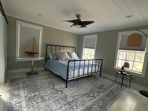 2732 Weeks Ave in Naples, FL - Building Photo - Building Photo