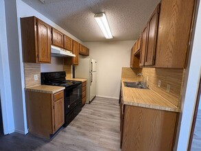 1419 W Kilpatrick St in Cleburne, TX - Building Photo - Building Photo