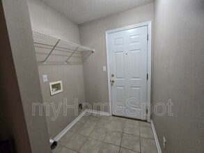 2488 Gulf Breeze Ave in Pensacola, FL - Building Photo - Building Photo