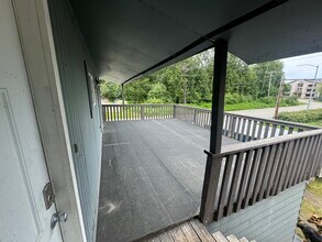 4506 Juneau St, Unit 4506 in Anchorage, AK - Foto de edificio - Building Photo