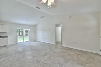 6136 NW 47 Pl in Ocala, FL - Building Photo - Building Photo