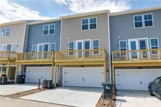 2015 Wood Owl Wy in Richmond, VA - Building Photo - Building Photo