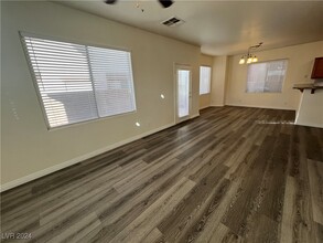 10914 Avenzano St in Las Vegas, NV - Building Photo - Building Photo