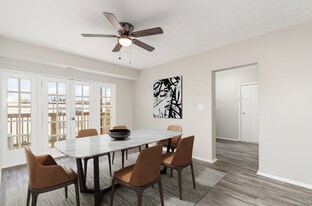 566 Glenwood Ave, Unit 16 in Cincinnati, OH - Building Photo