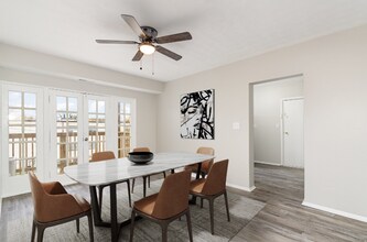 566 Glenwood Ave, Unit 25 in Cincinnati, OH - Building Photo - Building Photo