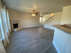 979 Calico Garden in San Antonio, TX - Building Photo - Building Photo