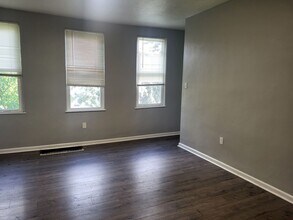 141 Linnview Ave in Pittsburgh, PA - Building Photo - Building Photo