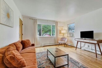 2948 Wardall Ave in Cincinnati, OH - Building Photo - Building Photo