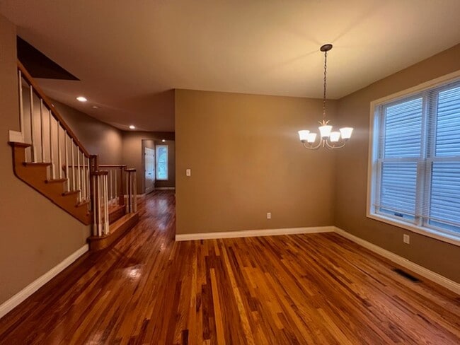property at 1946 Center St