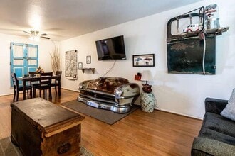 10545 W Coggins Dr in Sun City, AZ - Building Photo - Building Photo