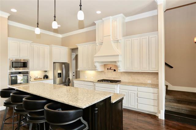 property at 801 Rose Ct