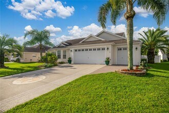 5087 NE 121st Ave in Oxford, FL - Building Photo - Building Photo