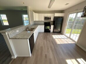 3290 Greenridge Way in Leland, NC - Building Photo - Building Photo