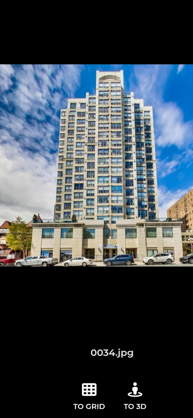 298 Jarvis St in Toronto, ON - Building Photo - Building Photo