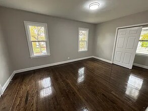 366 Taft Pl in Gary, IN - Building Photo - Building Photo