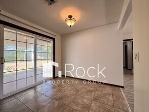 709 NW 15th St in Moore, OK - Building Photo - Building Photo