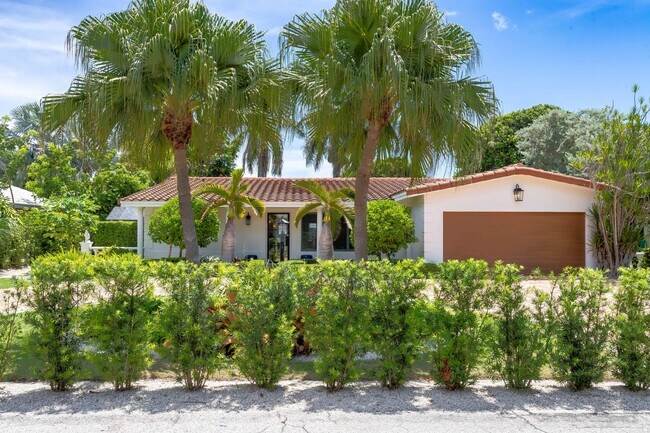 766 Marble Way in Boca Raton, FL - Foto de edificio - Building Photo