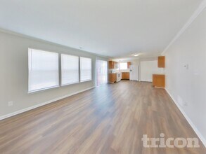 824 Daybreak Dr in Avon, IN - Building Photo - Building Photo