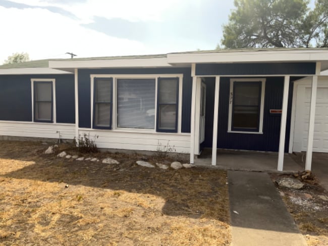 property at 327 S Frances St