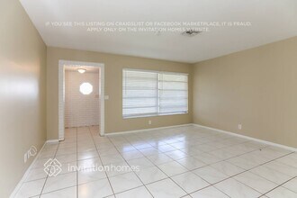 1772 NW 38th St in Oakland Park, FL - Building Photo - Building Photo