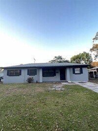 823 Golden Rule Ct S