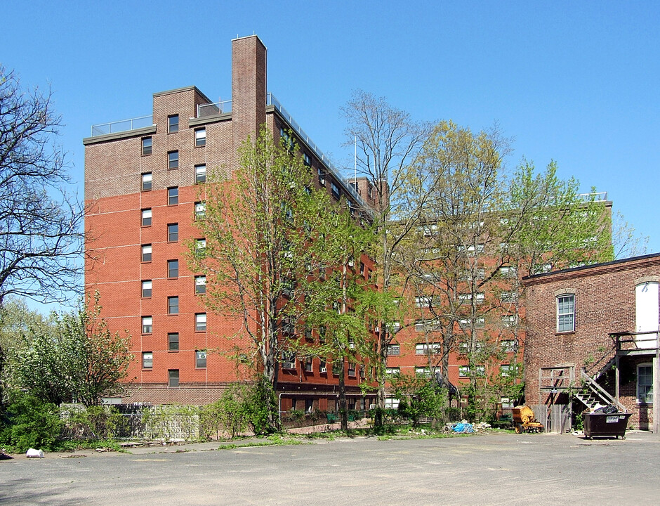 Dr. Robinson Towers in Asbury Park, NJ - Building Photo