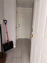 5401 Newfield Ave, Unit 1 in Cincinnati, OH - Building Photo - Building Photo