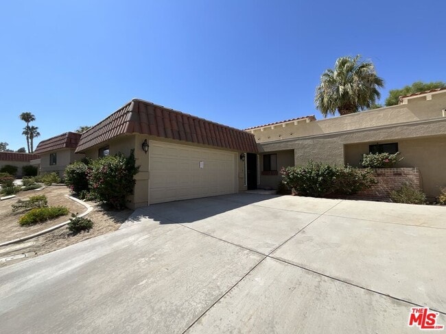 40588 Pebble Beach Cir