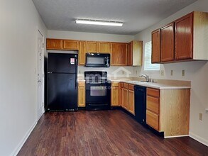10320 Fredricksburg Rd in Independence, KY - Building Photo - Building Photo