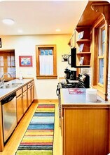 520 S Maple St in Saugatuck, MI - Building Photo - Building Photo