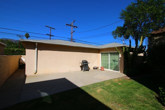 947-949 W Glenoaks Blvd in Glendale, CA - Building Photo - Building Photo