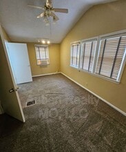 7314 Euclid Ave E in Kansas City, MO - Building Photo - Building Photo