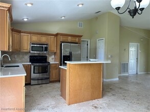 625 Citroen Dr in Sebring, FL - Building Photo - Building Photo