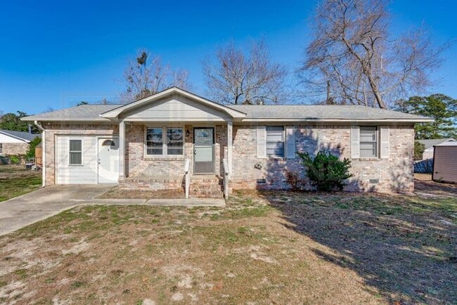 411 N Pines Rd in Blythewood, SC - Building Photo - Building Photo