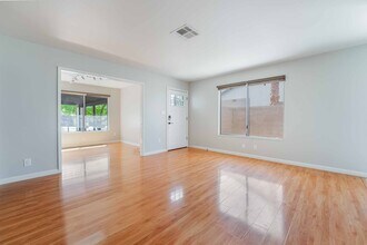 4355 Bramblewood St in Las Vegas, NV - Building Photo - Building Photo