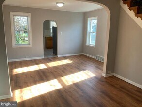 254 Cedar Ave in Oaklyn, NJ - Foto de edificio - Building Photo