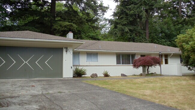 property at 5629 89th Ave SE
