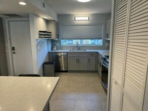 3224 S Ocean Blvd in Highland Beach, FL - Building Photo - Building Photo