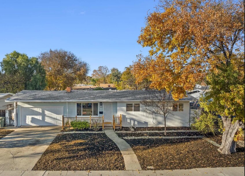 2725 Kay Ave in Concord, CA - Building Photo