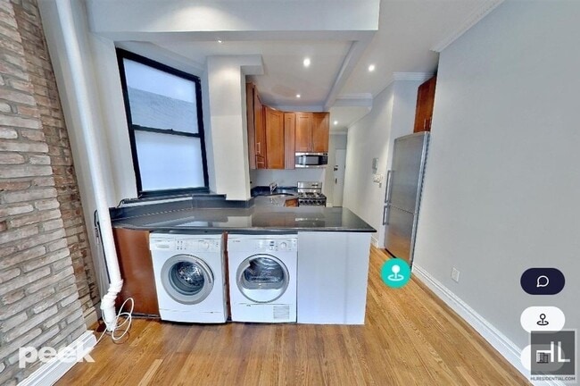 MOTT ST. in New York, NY - Foto de edificio - Building Photo